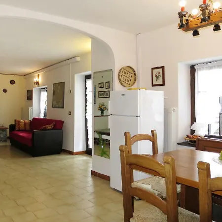 Locazione Turistica Casa Di Rosa Σπίτι διακοπών Fondotoce